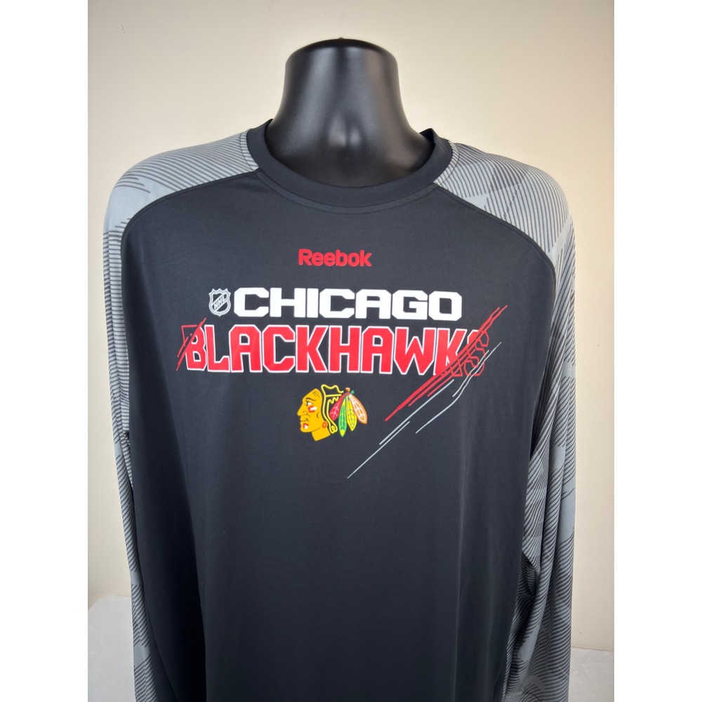 Reebok Chicago Blackhawks NHL Center Ice PlayDry Shirt Mens XL Black Long Sleeve